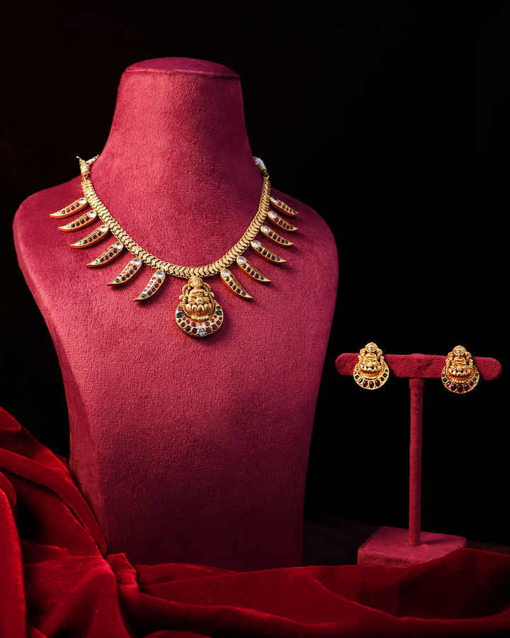 Temple Heritage Gold Set