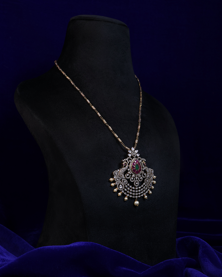 Ruby Green Kundan Necklace with Pearl Detailing