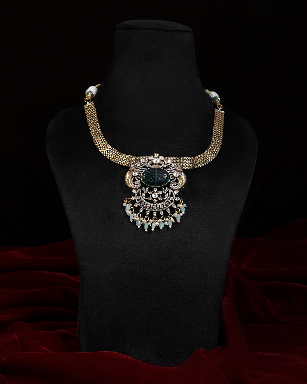 Emerald Carved Stone Necklace Set with Pearl Drops