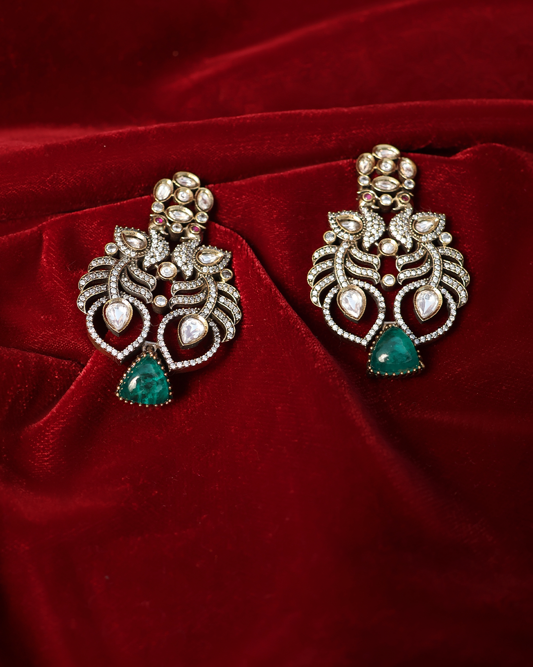 Emerald Drop Studs with Kundan Leaf Motifs