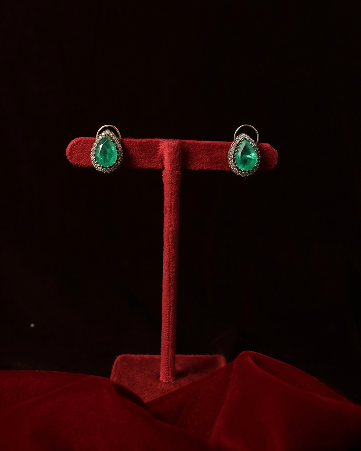 Antique Emerald Pendant Set