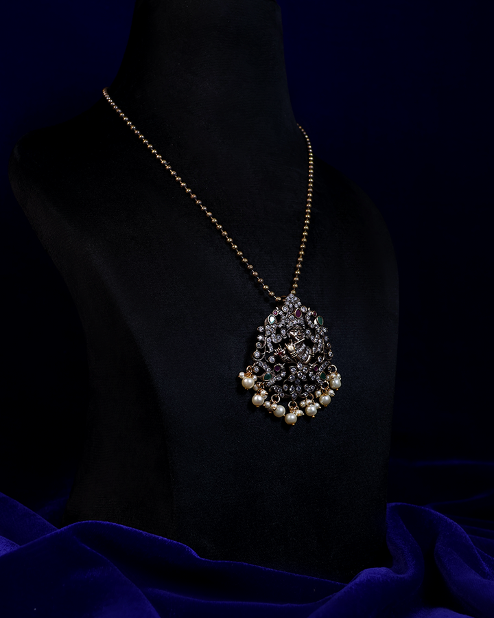 Antique Gold Necklace with Regal Motif & Pearl Drops