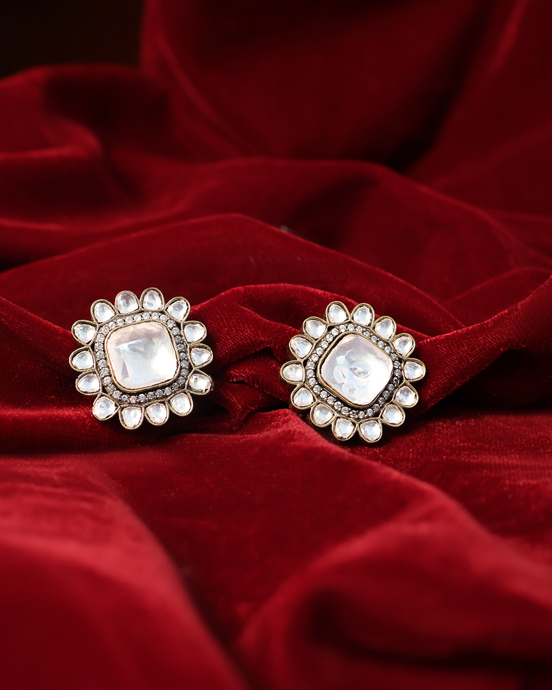 Ivory Stone Studs with Kundan Floral Frame