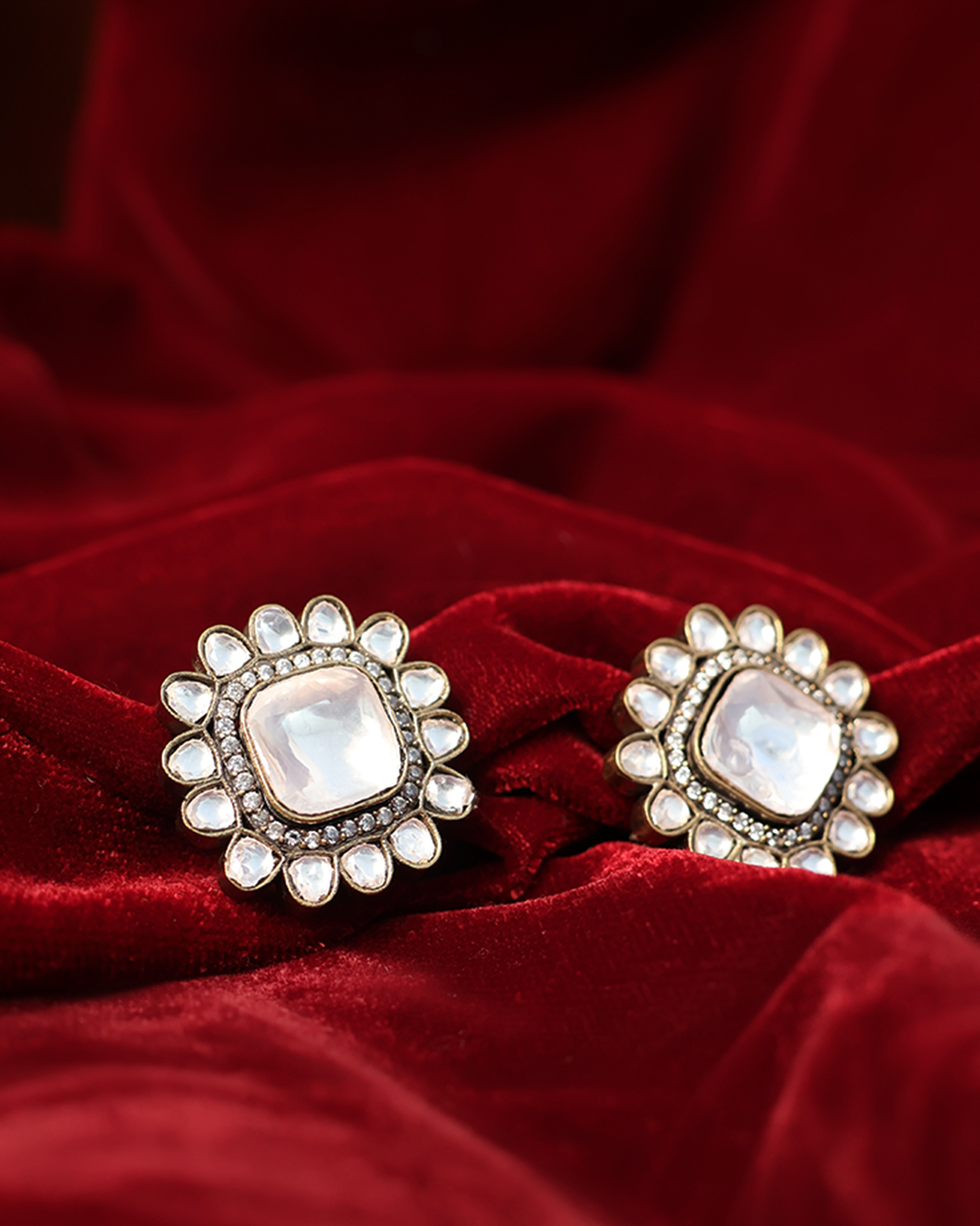 Ivory Stone Studs with Kundan Floral Frame
