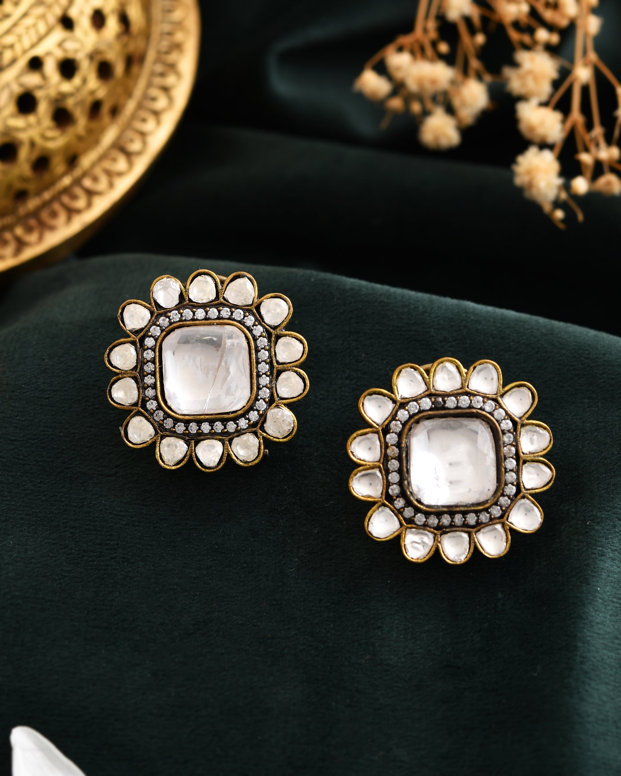 Ivory Stone Studs with Kundan Floral Frame
