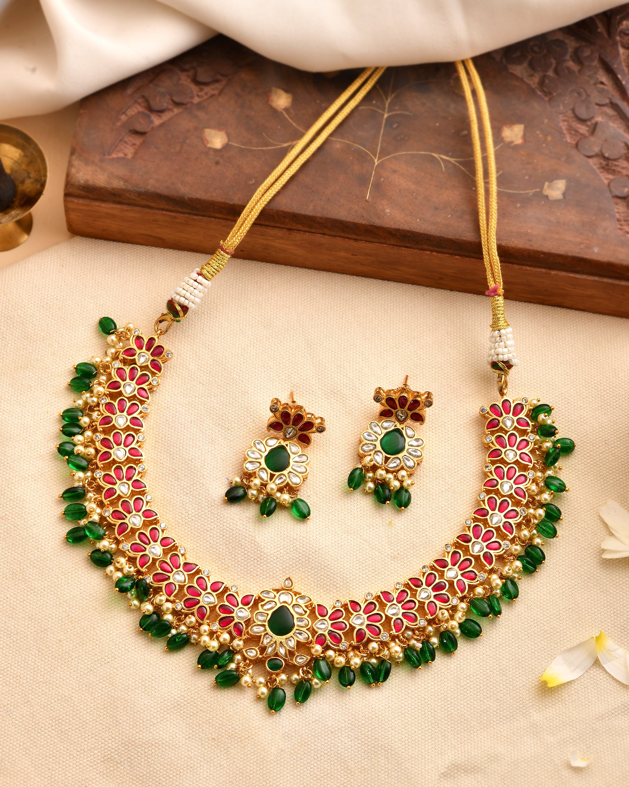 Utsav Floral Necklace Set