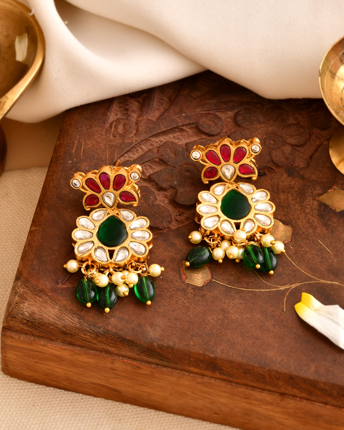 Utsav Floral Necklace Set