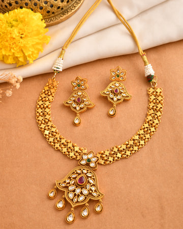 Roop Floral Necklace Set