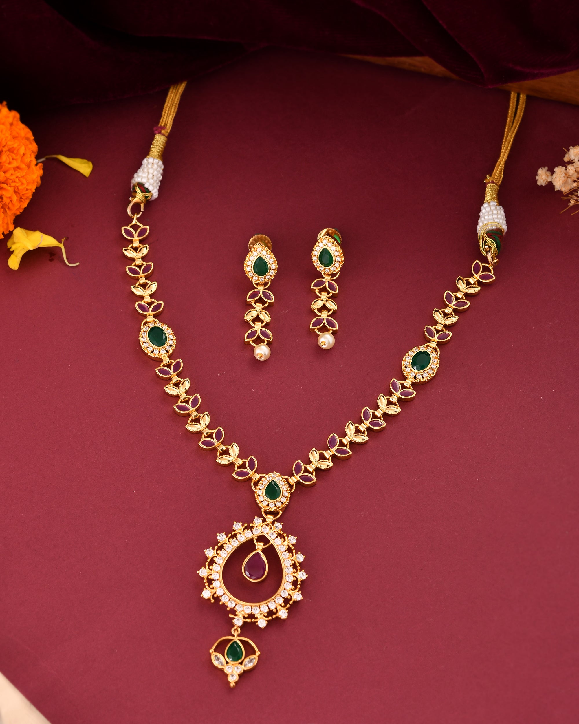 Royal Lotus Necklace Set