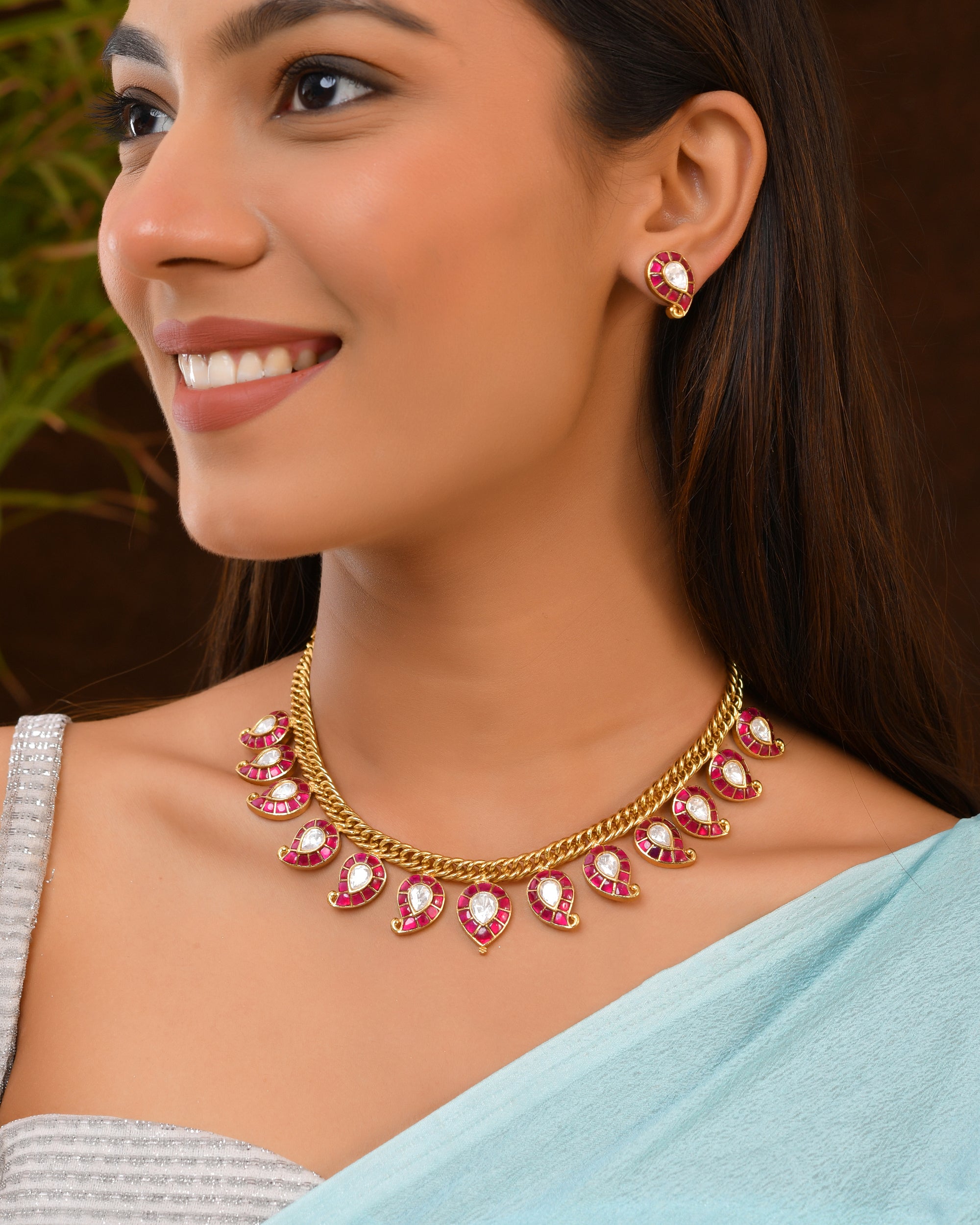 Magenta Drop Necklace Set with Mirror Finish