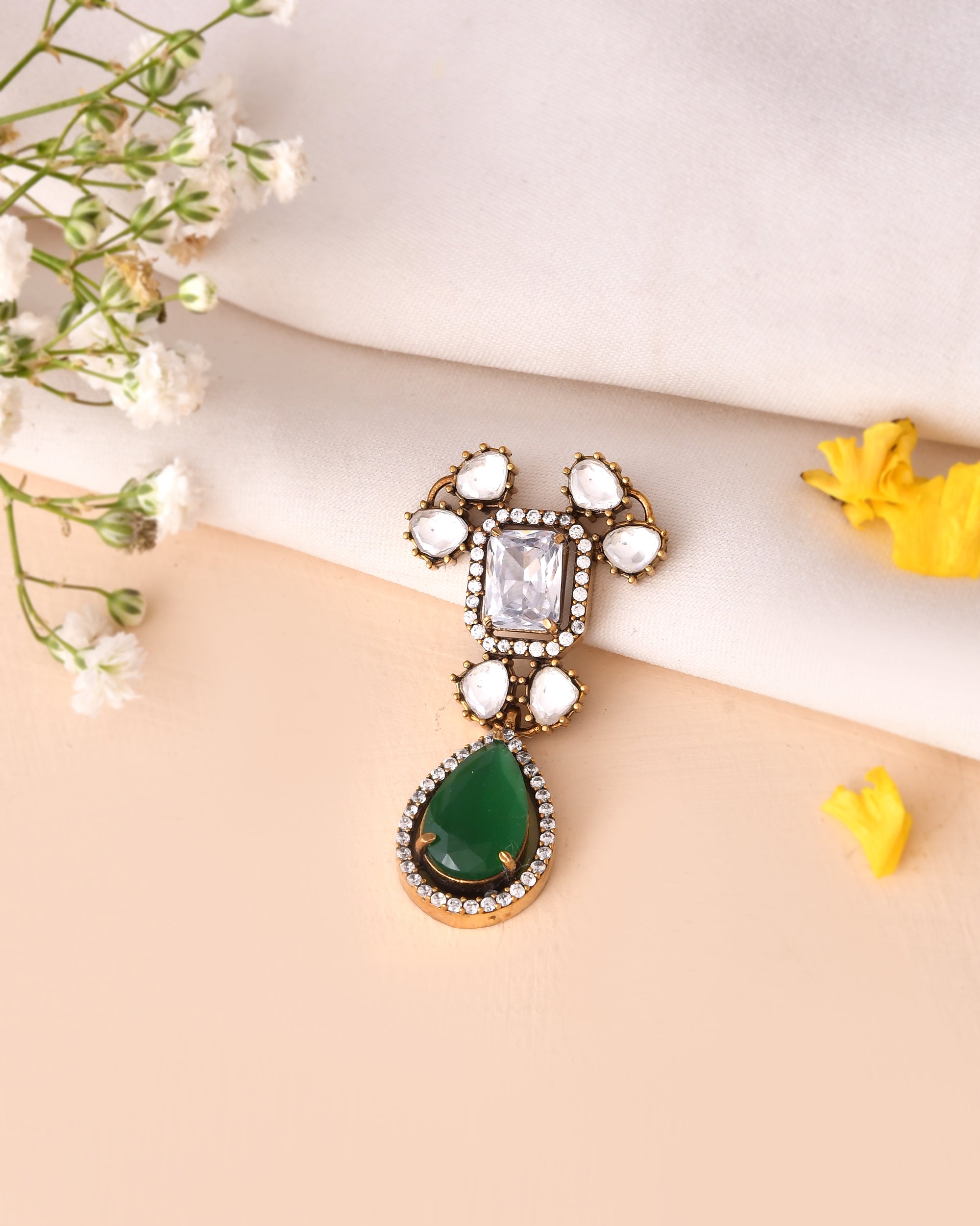 Emerald Teardrop Necklace with Polki Highlights