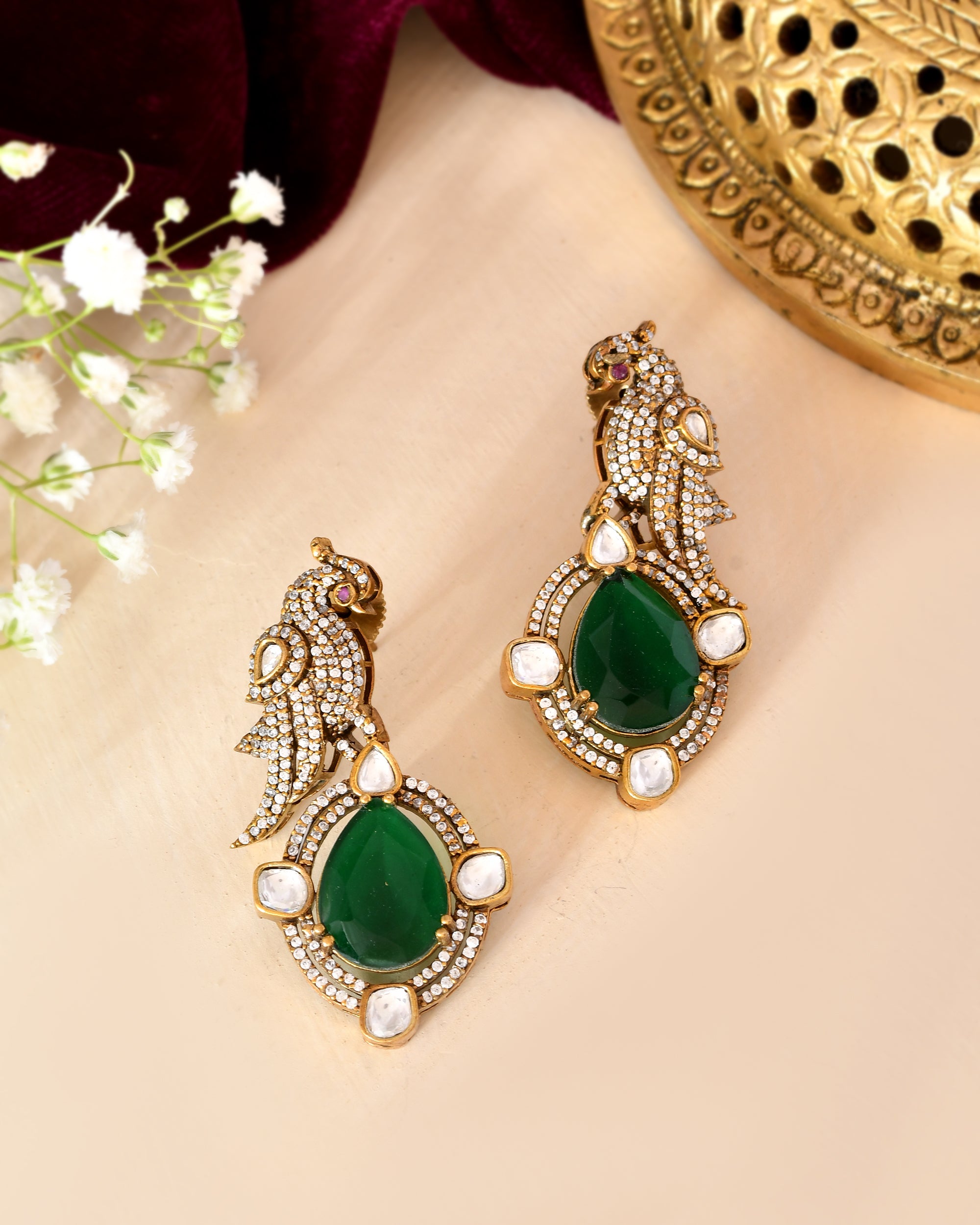 The Panna Mor Darbar Set