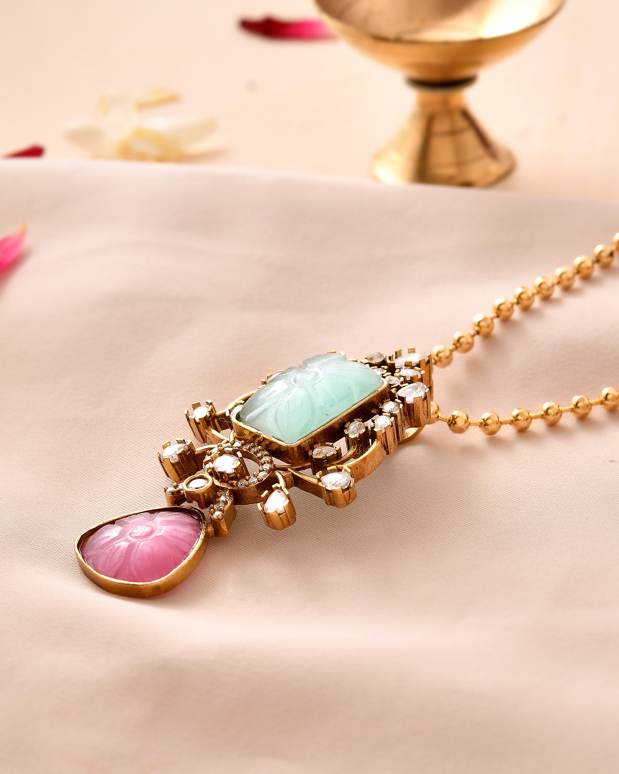 The Meherbano Gul-Aab Pendant