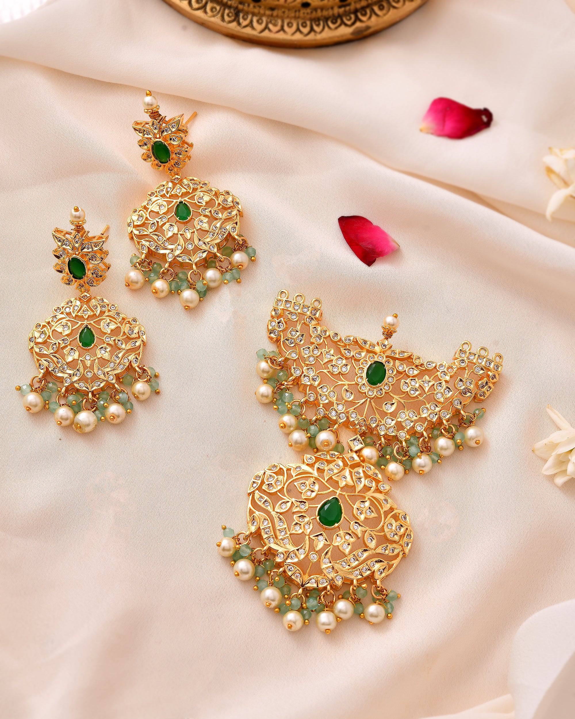 The Panna Gulshan Jharokha Set