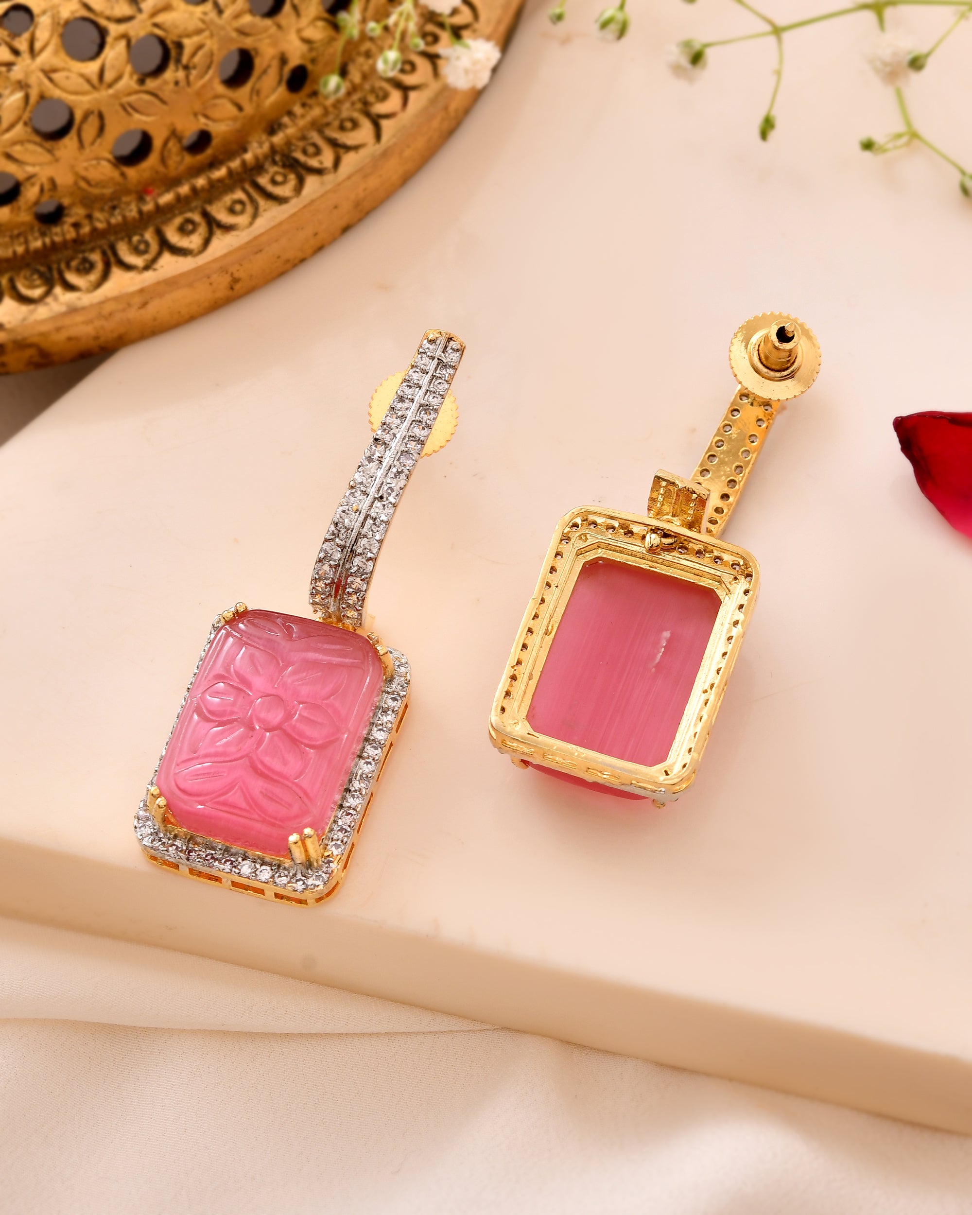 The Gulabi Mehraab Pushp Earrings