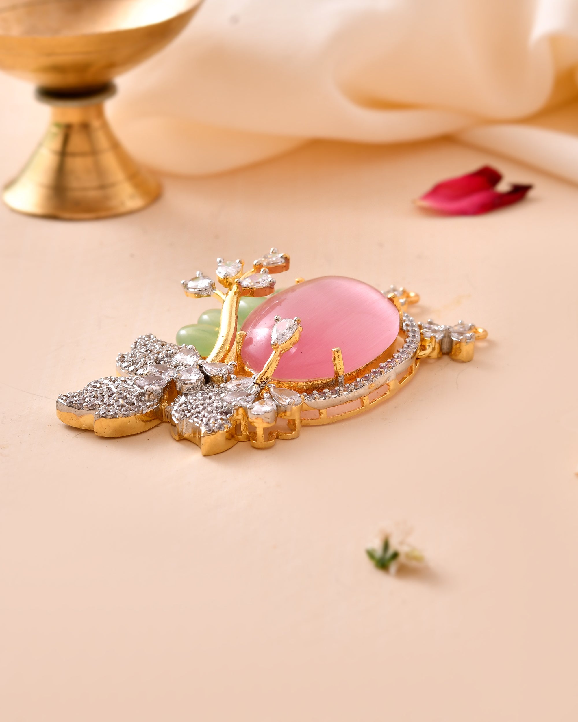 The Padmaraga Valli Pendant