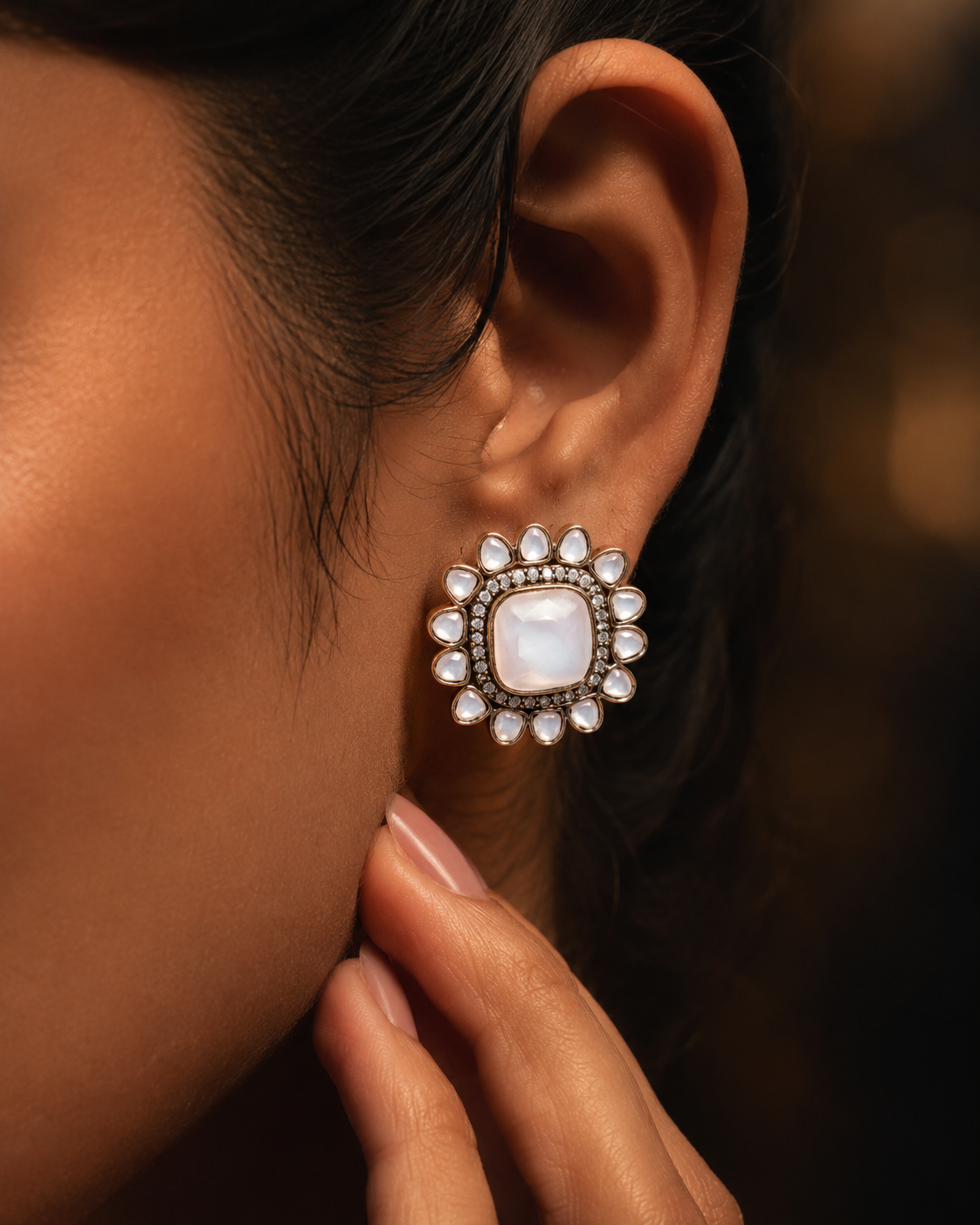 Ivory Stone Studs with Kundan Floral Frame